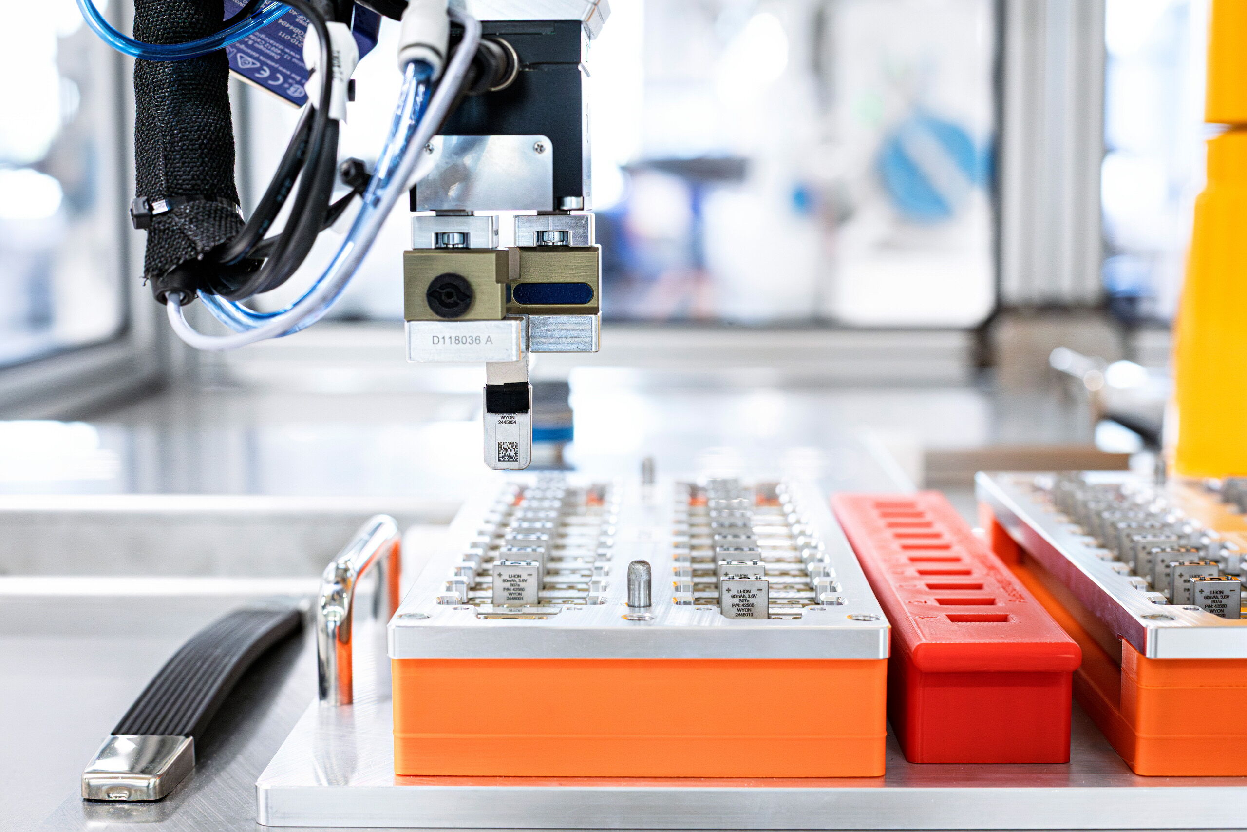 Implantable Batteries by Wyon – Reliable Power Supply for Active Medical Implants